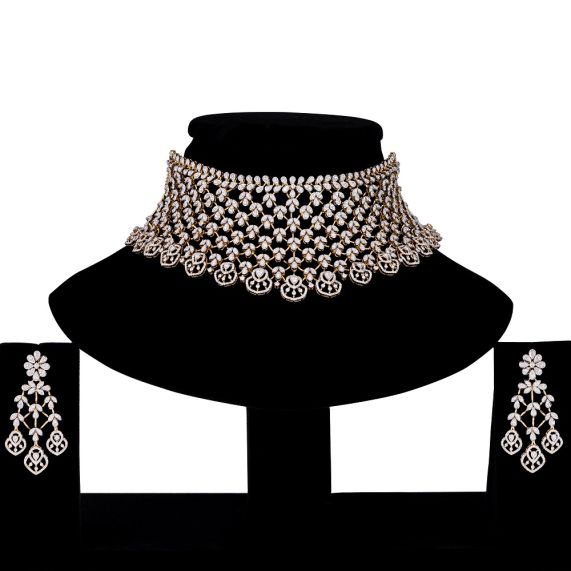 Buy Gold-Toned FashionJewellerySets for Women by ZAVERI PEARLS Online |  Ajio.com