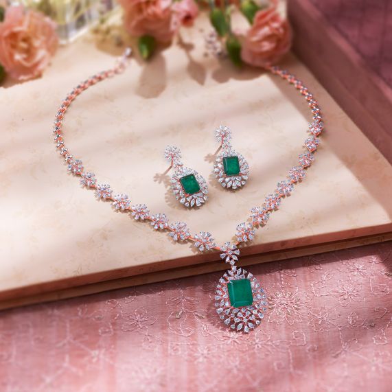 9ct White Gold Diamond & Emerald Cascading Y-Shape Necklace