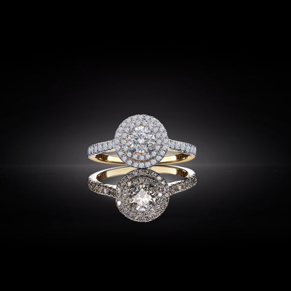 Lavish Solitaire Diamond Engagement Ring | Radiant Bay