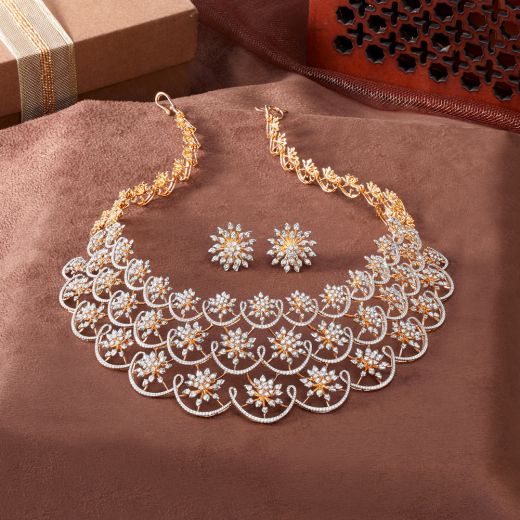 Beautiful Flora Yellow Gold and Diamond Necklace Set
