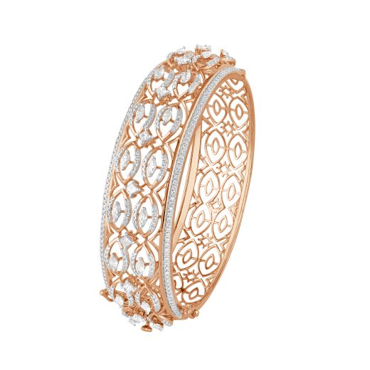 Stylish 18KT Rose Gold 3-D Floral Bracelet