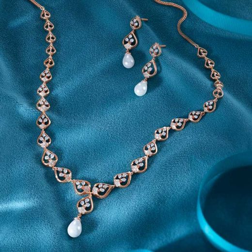 Pretty Earrings and Necklace Set With Diamonds