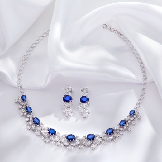 Pristine Floral and Diamond Necklace Set