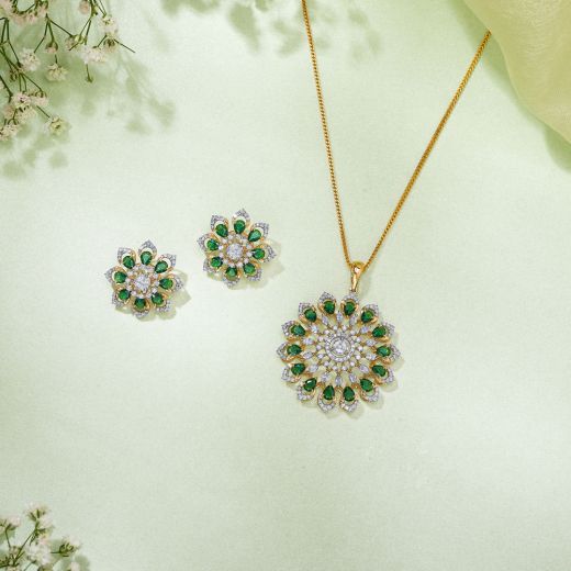Floral Diamond Jewellery Set in 18Kt Yellow Gold