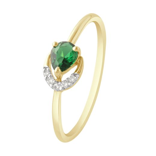 Exquisite Emerald Stone Diamond Ring