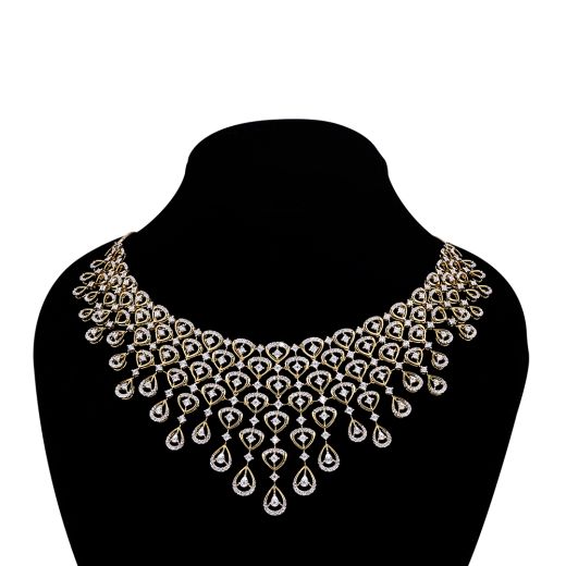 Graceful Diamond and Yellow Gold Necklace