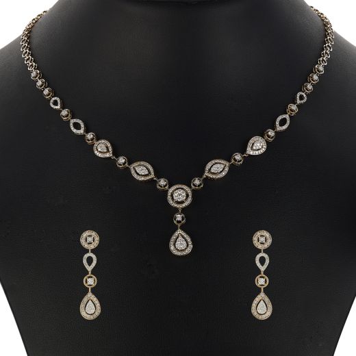 Cluster Design Diamond Necklace Set