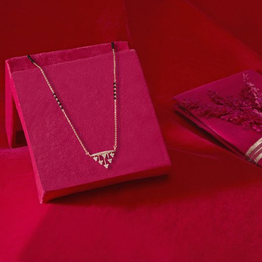 Luxurious Diamond and Rose Gold Tanmaniya with Chain