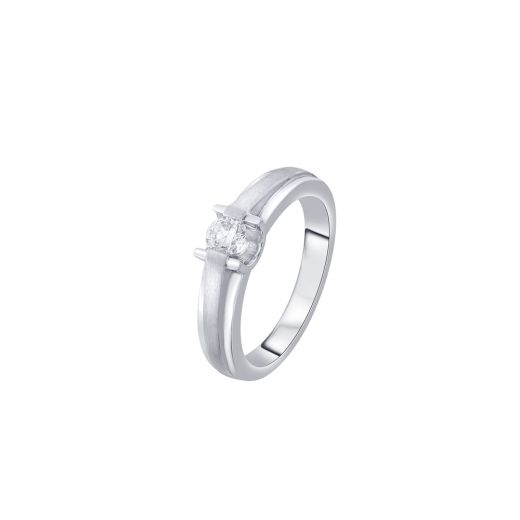 Glossy Platinum Solitaire Diamond Ring