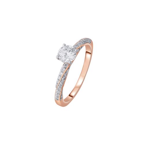 Solitaire Ring in Sparkling Yellow Gold