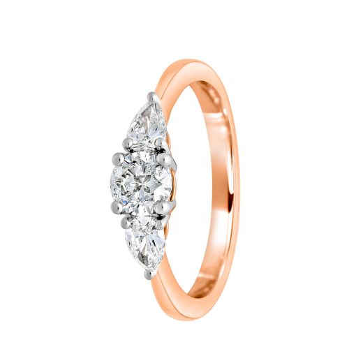 Shimmery Diamond Finger Ring